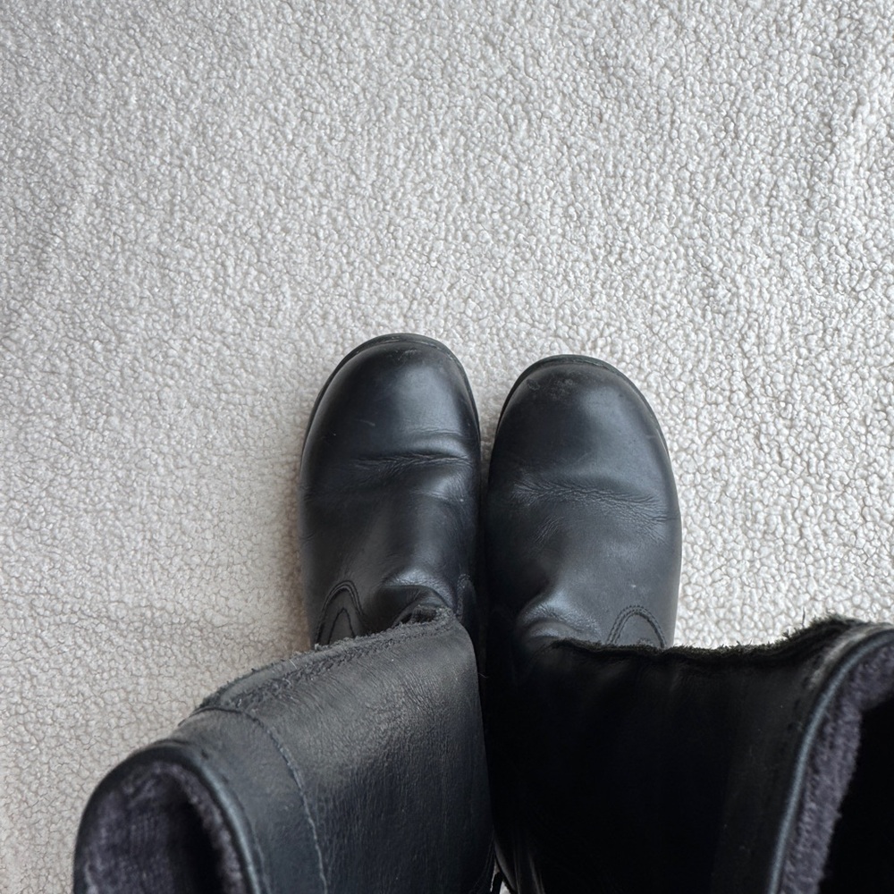 Keen Tyretread Black Leather Tall Boots - Picture 7 of 9